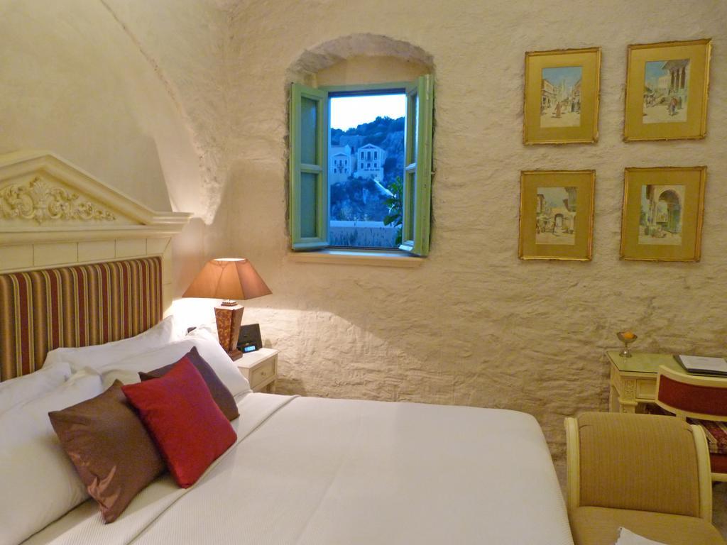 The Old Markets Symi Room photo